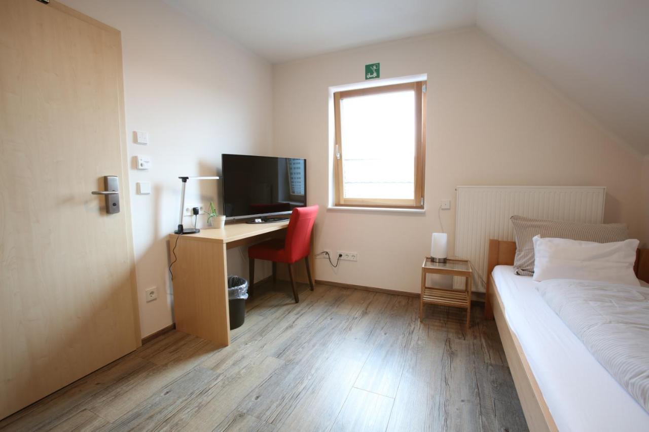Leidringer Gaestehaus Gmbh Rosenfeld Kültér fotó